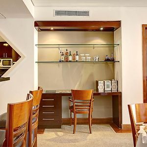 Queen Suite